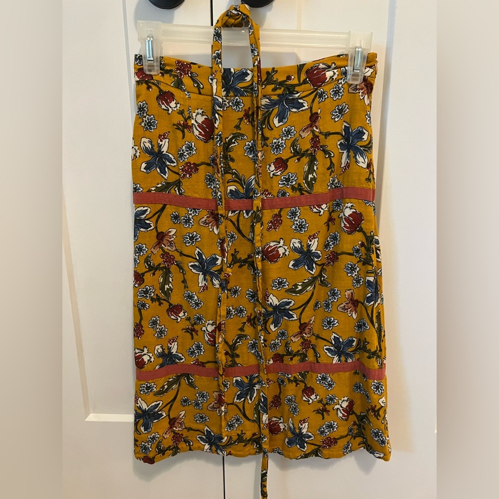 Roolee Yellow Gold Midi Pencil Skirt